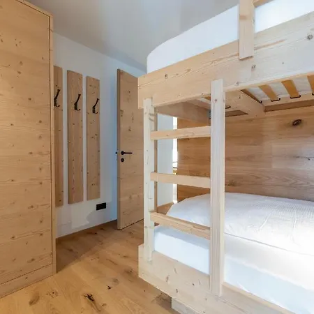 Aparthotel Kugler San Candido